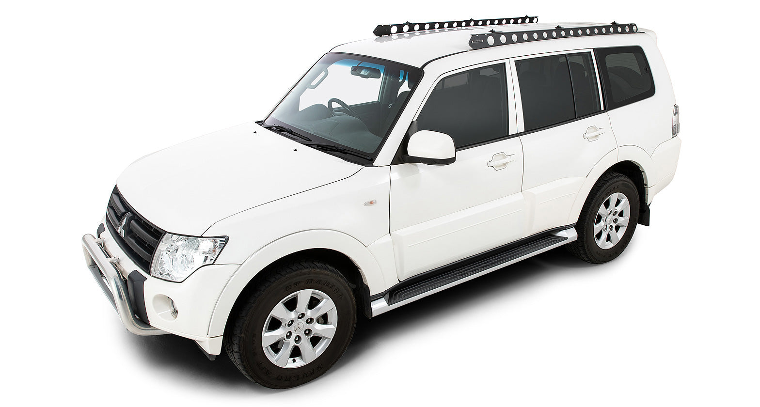 Mitsubishi Pajero V80, ab 02/07 (langer Radstand m. original Dachreling) RHINO-RACK™ Plattform Pioneer 6 2100x1400 m. Backbone