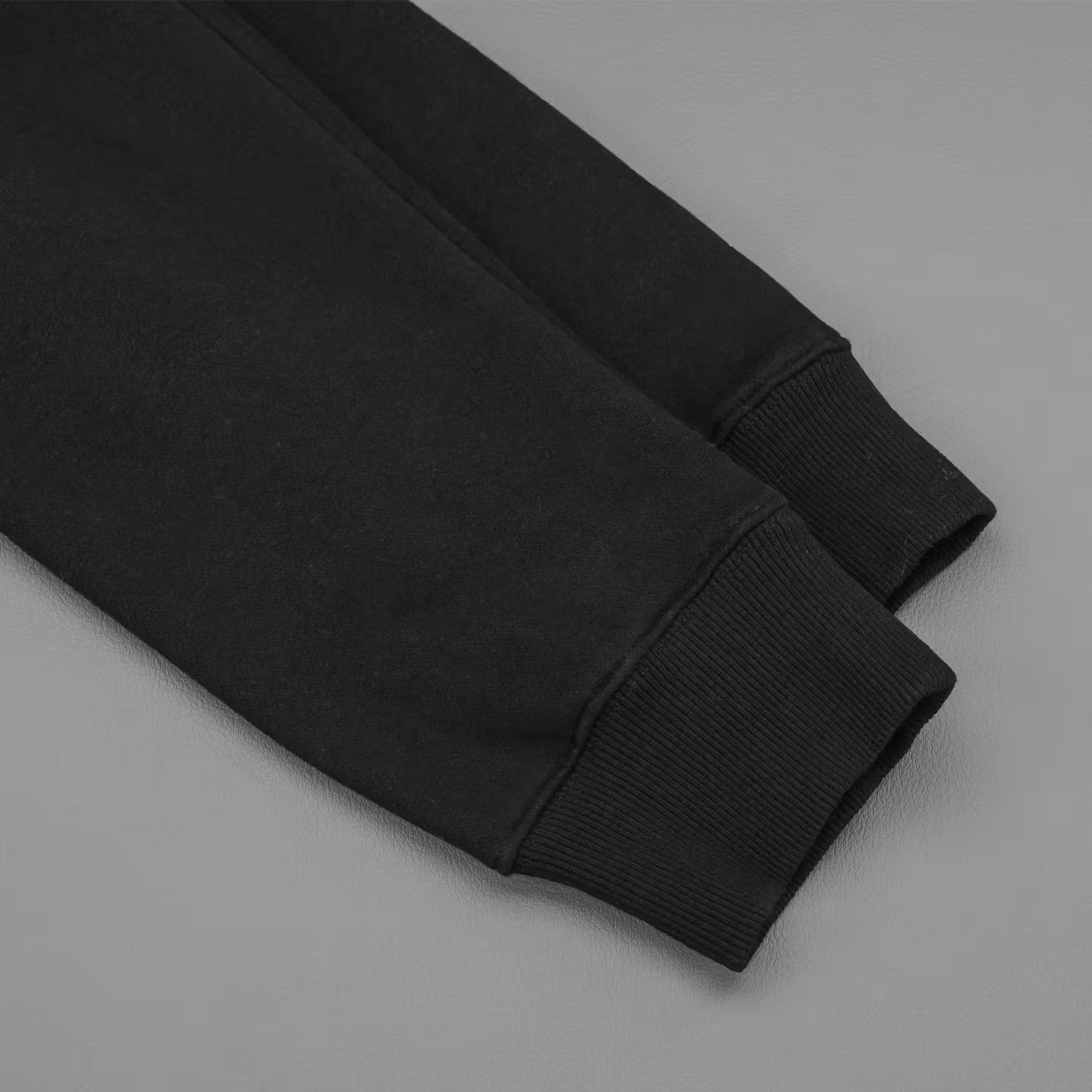 STEDI™ Sweater - Black