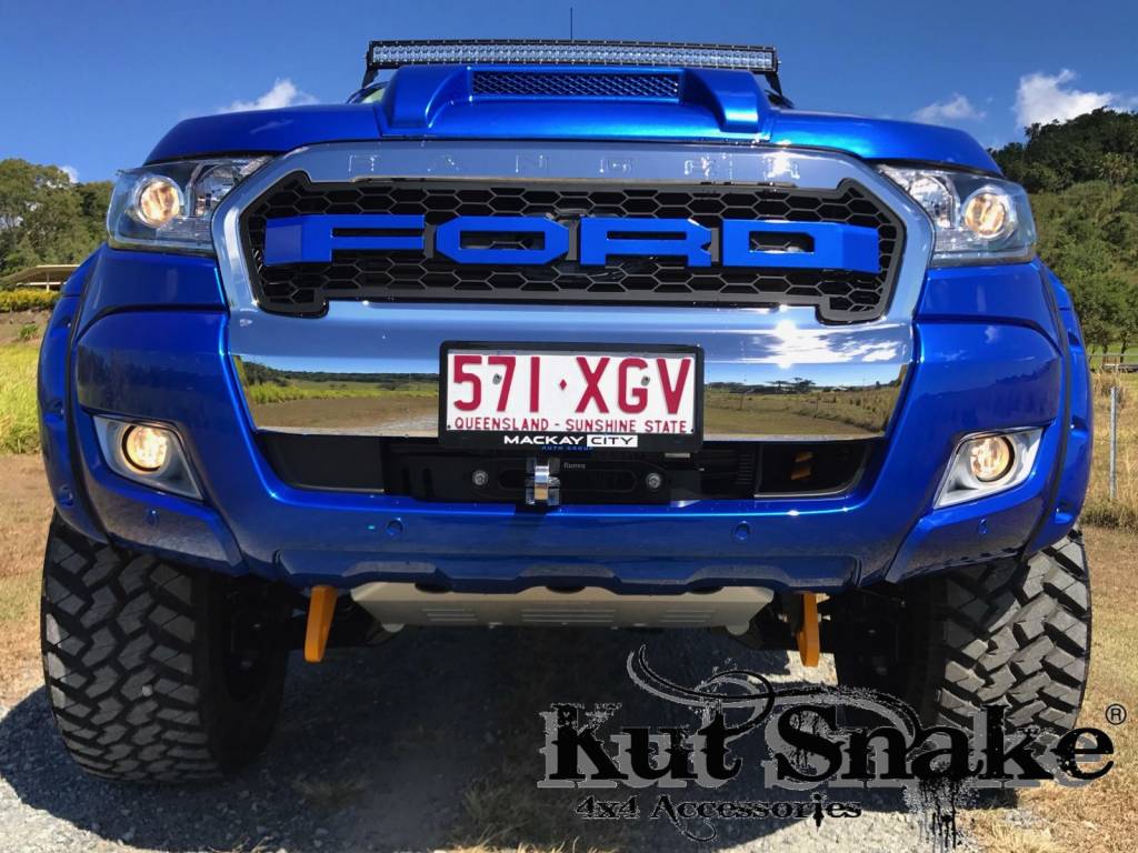 Kut Snake fender flares Ford Ranger PX1, PX2 and PX3 - 55 mm wide - Smooth  surface